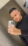 Bence 300898739 profilképe