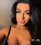 Edina 306179950  profilképe