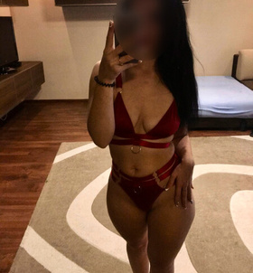 Noémi 305020792  profilképe