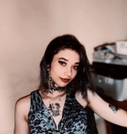 Naomi 303851995 profilképe