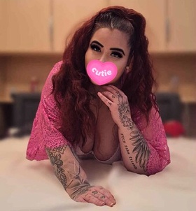 Réka 701486972 profilkép