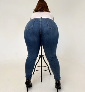 Kendra 702747132  profilképe
