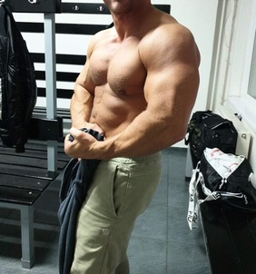 Perverzdoki 206144601 profilkép