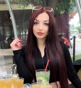 Vivien 304243504 profilkép