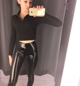 Molly18 307971627  profilképe