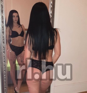 Alexa 701488610  profilképe