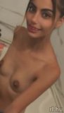 Laura 209602123  profilkép